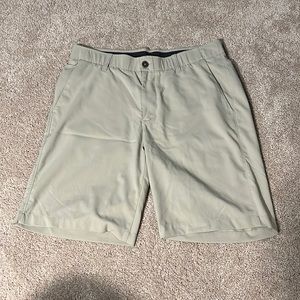 Men’s Under Armour Khaki Golf Shorts
